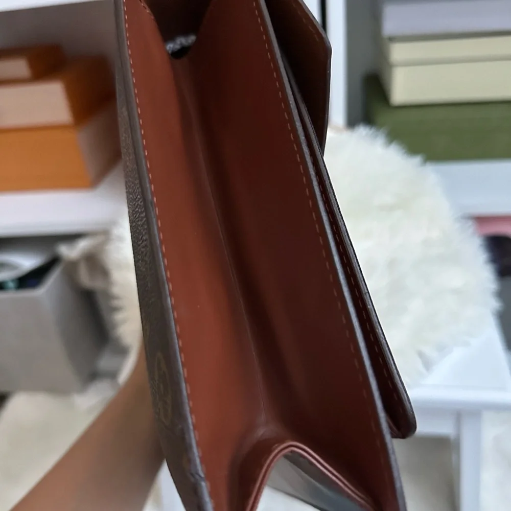βββSOLD! Louis Vuitton Monceau βββ - Picture 8 of 17